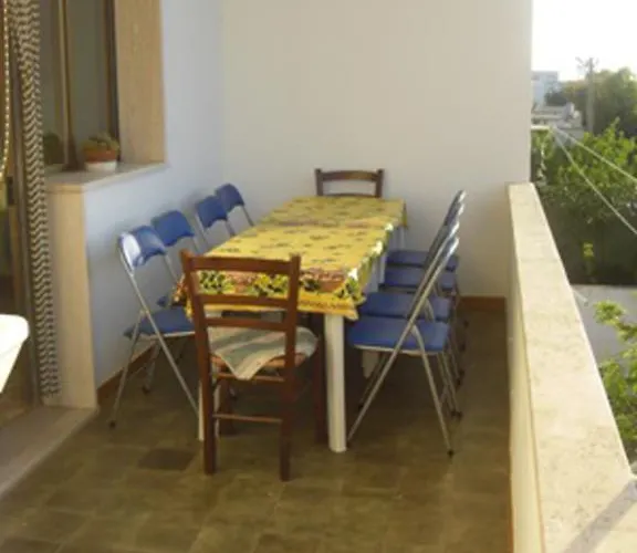 Casa Ciardo-torsello 度假居 乌真托